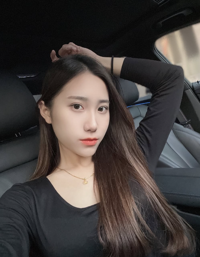 wondajona's tweet photo. 听说侧入插的比较深，真的是这样的吗？？ #新加坡 #马来西亚 https://t.co/QoRkkiqrq5