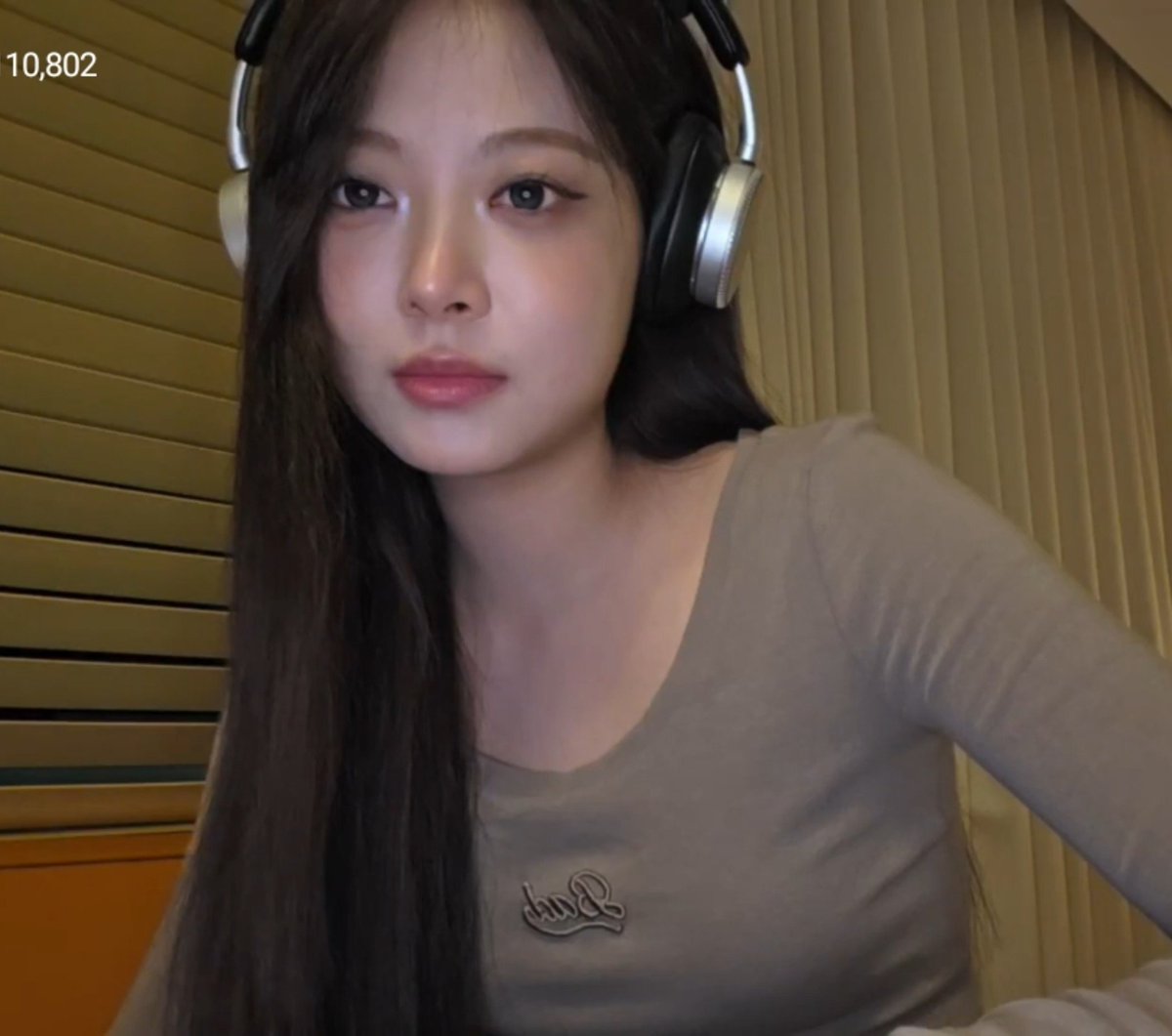 chaeycxz's tweet photo. eunchae looks gorgeous wtf 
💗 https://t.co/rNqKnpuST9