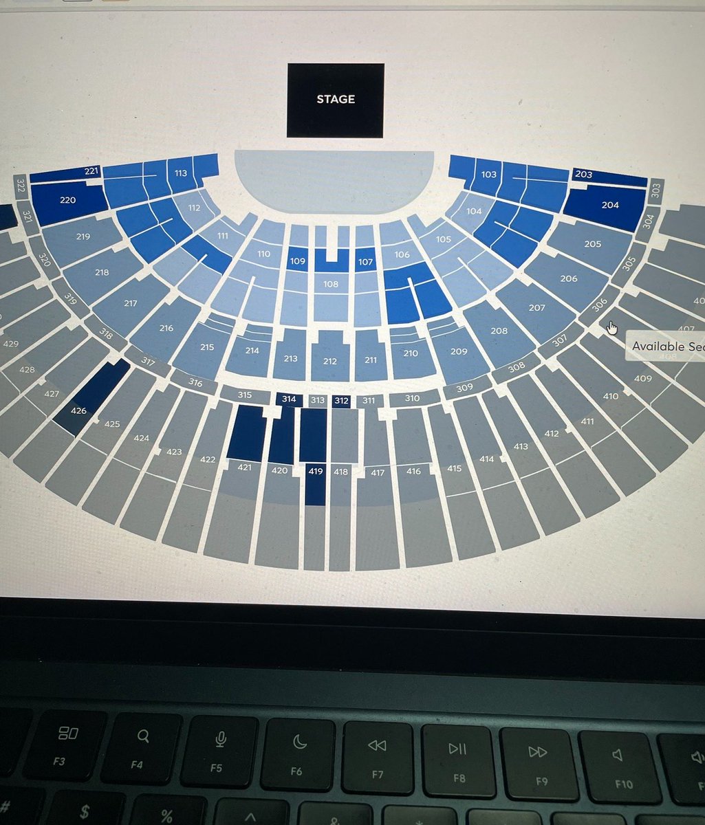 4z4zh's tweet photo. ONSITE WALA BANG PAPASABUY? 

LOW FEE LANG PO! 

t. wts lfb lf tix assist purchase tpa secure concert pasabuy pasabay pabili 

#BrunoMarsInManila #TheRomanticTourPH https://t.co/3QttKKFdJ7