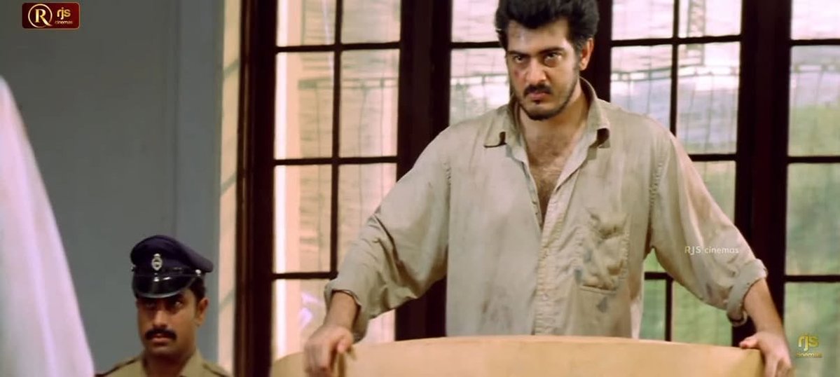 Kolaarism's tweet photo. ரேசர் எனும் பெயரில் 25 வருடமாக எங்களை ஏமாற்றிய அந்த மெக்கானிக்கை வைத்து படமெடுக்க யாரும் முன்வரக்கூடாது. திரை துறையில் முற்றிலுமாக புறக்கணிக்கப்பட வேண்டும். அவரின் மச்சான் ரிச்சர்ட் மற்றும் அவரை வைத்து படம் எடுக்கும் மோகன் ஜி ச்சத்ரியன் சூம்தடிக்கப்பட வேண்டும் https://t.co/37lpYRvB6J