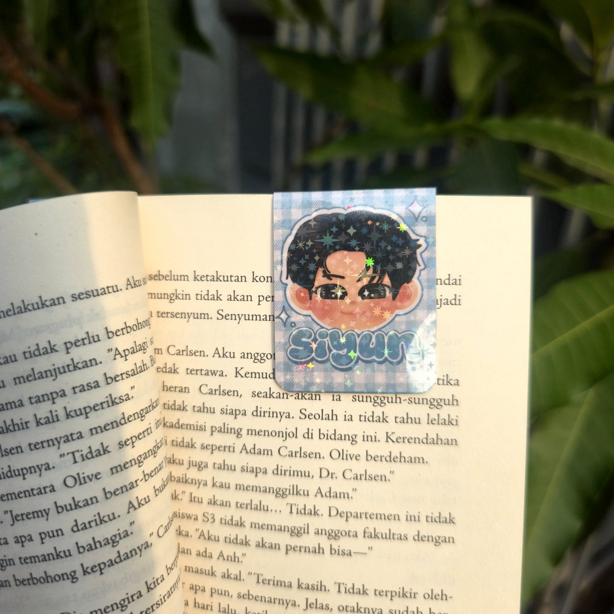 Shintoburi_'s tweet photo. NOWZ Korea Travel Fair 2026 in Jakarta 

Magnetic Bookmark
Art by @byirurie

📅 September, 20th 2026
📍  Grand Atrium Kota Kasablanka

How to claim: 
•Day_And
•Show your X account
•RT &amp; Like
• No need to follow

Very Limited Quantity Only!

#NOWZ#나우즈 https://t.co/ptDj6zpa0b