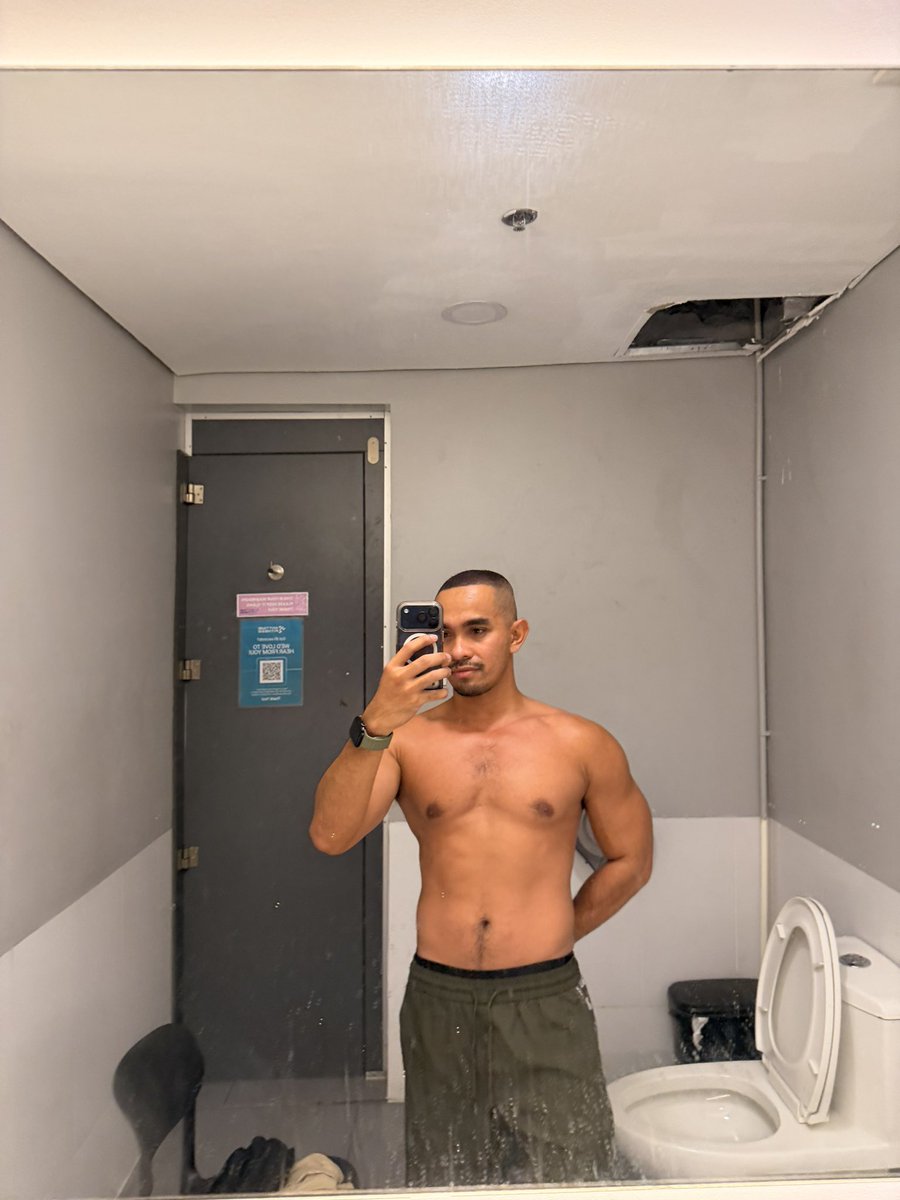 walapakisayo's tweet photo. Kape para sayo 🤭 https://t.co/qwJOdRBf9K