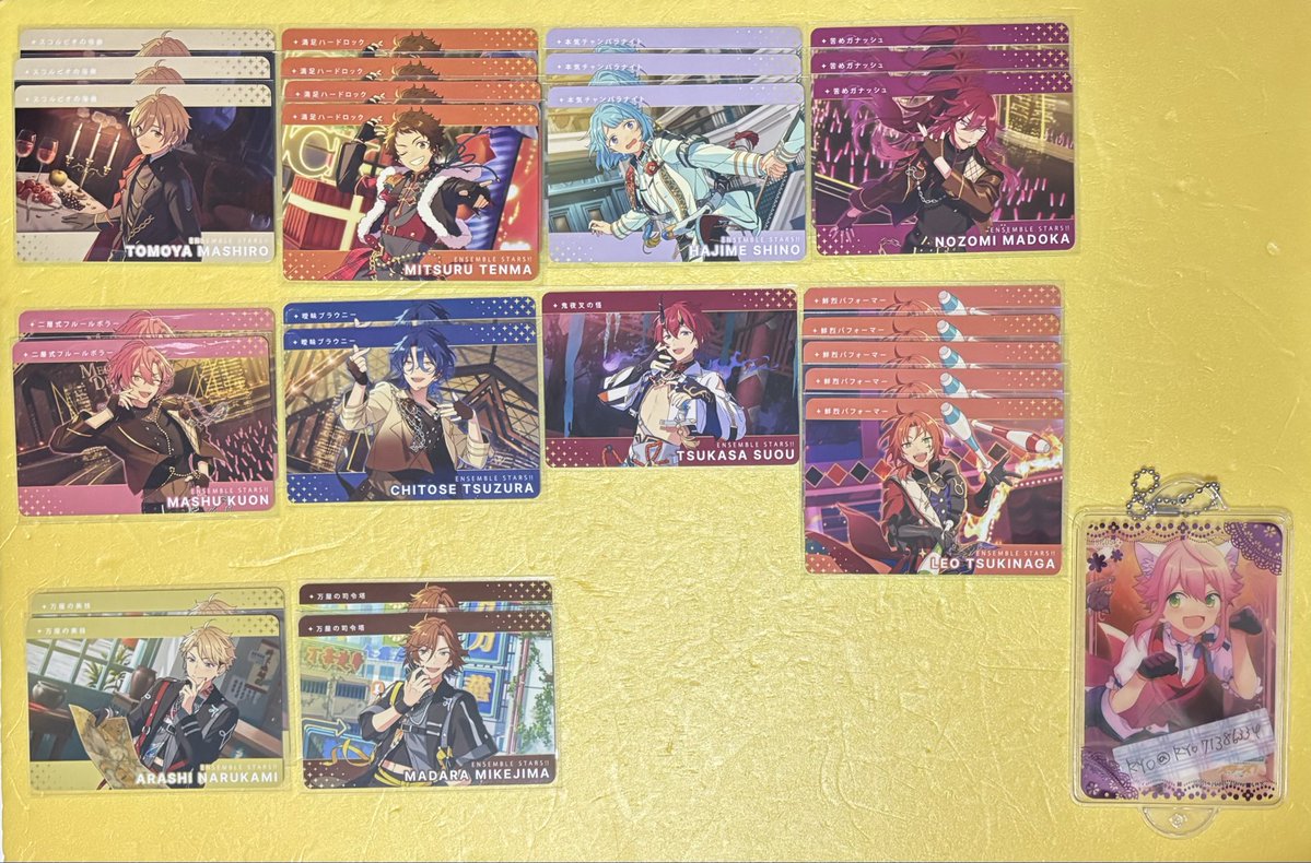 RYO71386334's tweet photo. 【交換】あんさんぶるスターズ あんスタ カードダス
 
譲)画像1.2.3

求)R 泉 零 桃李 なずな 
N 零 ジュン 一彩 藍良 晃牙 泉 桃李

郵送のみ。
一旦FF様のみの募集です。

R⇔R、N⇔Nの交換。
R優先。左から優先で各1枚。身内分含みます。
2枚以上纏めて可能な方優先。

よろしくお願い致します。 https://t.co/gWO4qopcJQ
