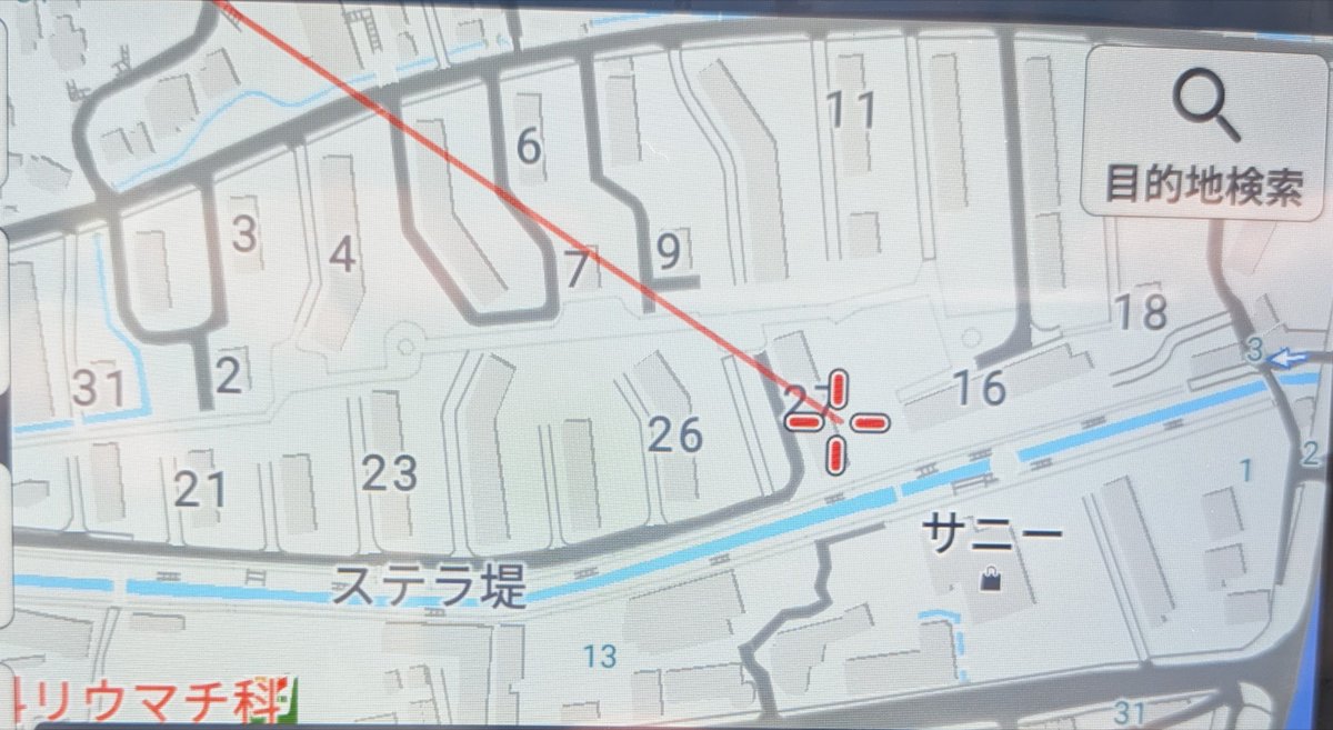 neoultraman's tweet photo. KBCラジオ「UR presents SHALL WE 団地？」を聴いておもしろかったのでカーナビの地図を使って堤団地を見てみた。確かに住棟の形がおもしろい！で、右下サニーの右側に29棟があって左側に30棟と31棟がある。その解説が来週あるとの事でまた楽しみです！
#シャル団 https://t.co/J2fL9fLDTF