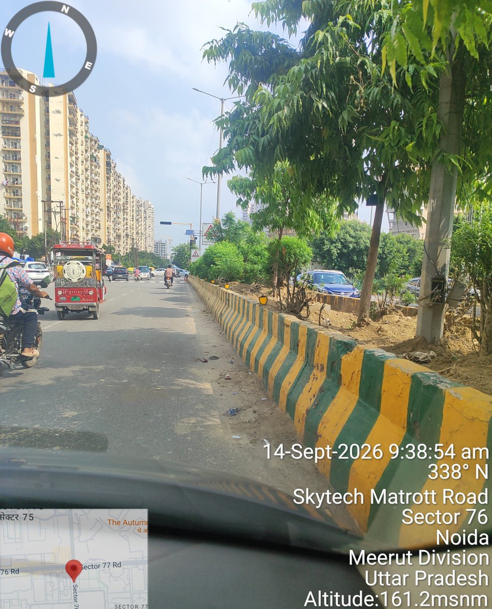rockme26's tweet photo. #noida 
@CPCB_OFFICIAL @CAQM_Official 
Noida sector 76-77 main road,76-75 main road 
दोनों रोड पर सर्कल 06 साइन बोर्ड का काम कर रहा है 20 दिन से।
 सड़क को मिट्टी से भर दिया है।
 ऊपर से मशीन से सफाई नहीं होती
@CeoNoida @noida_authority 
जितना मर्जी लिखिए ना मशीन है न बैरिकेडिंग https://t.co/JpGthtXky9