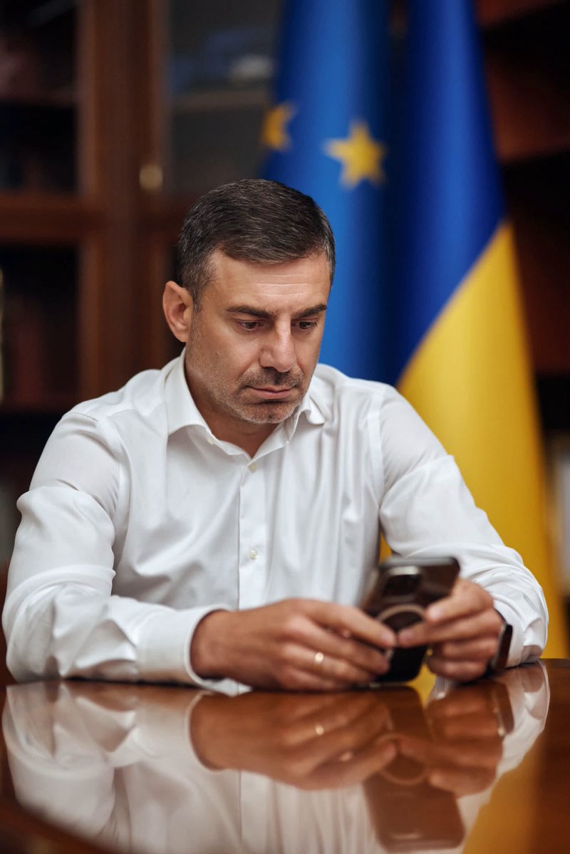 censor_net's tweet photo. Після деокупації Харківщини виявили 981 тіло українців, 30 мали сліди катувань, - Лубінець

https://t.co/SsSXce2ktT https://t.co/7uGKuojKXn