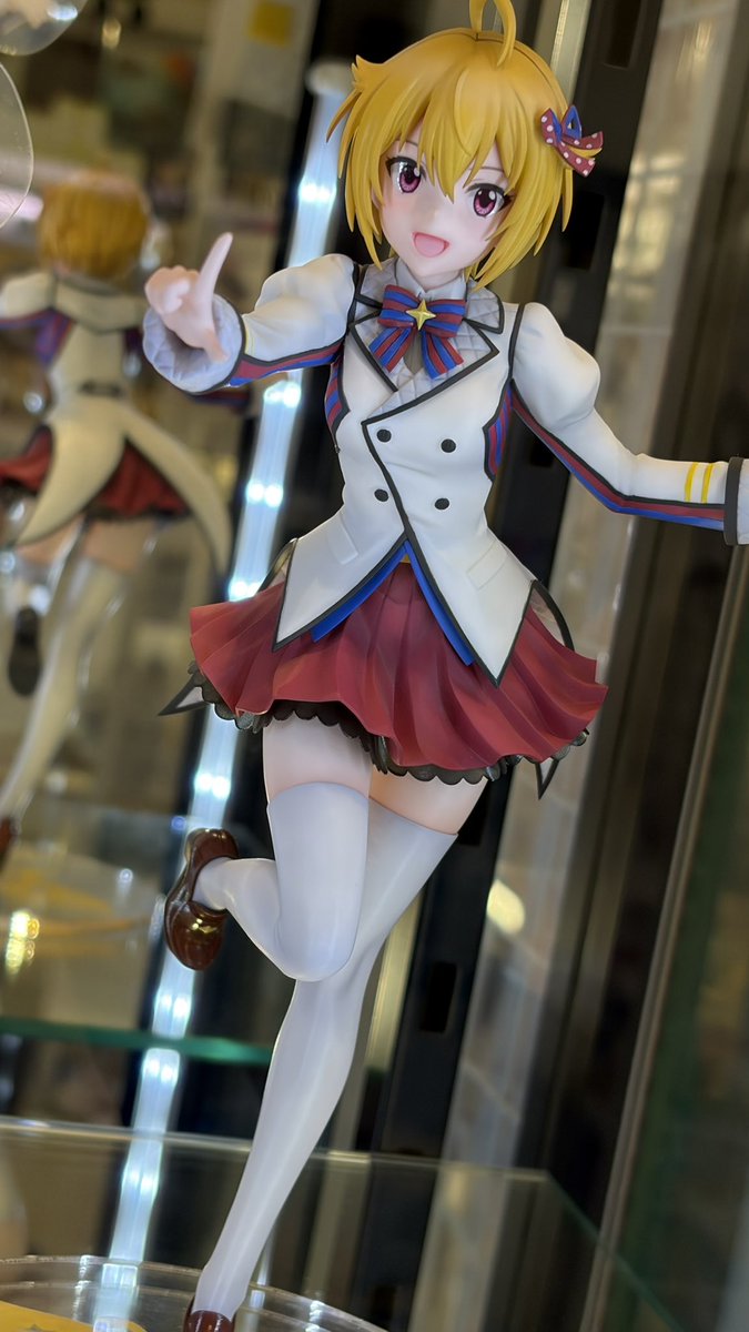 alteisens's tweet photo. というわけでブキヤに翼を見にきました。
いやマジでかわいいやったーー！
僕の写真では可愛さが伝わりきらないかもしれないけど写真いっぱい貼ります。 https://t.co/dvvSf6Vzlh
