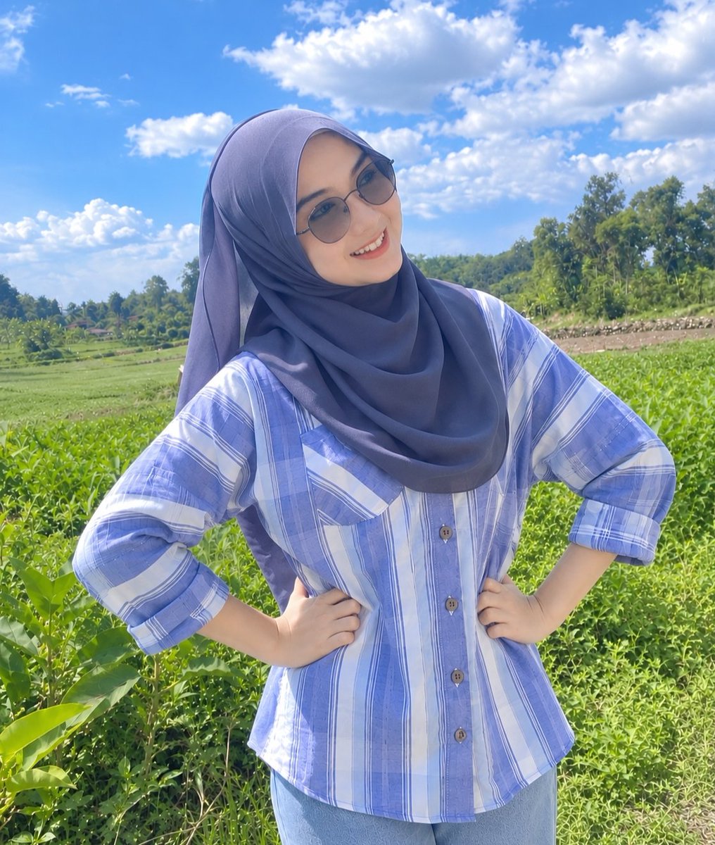 JilbabHot02's tweet photo. Alfina nindiyani 💦 https://t.co/nKXc1JatKF