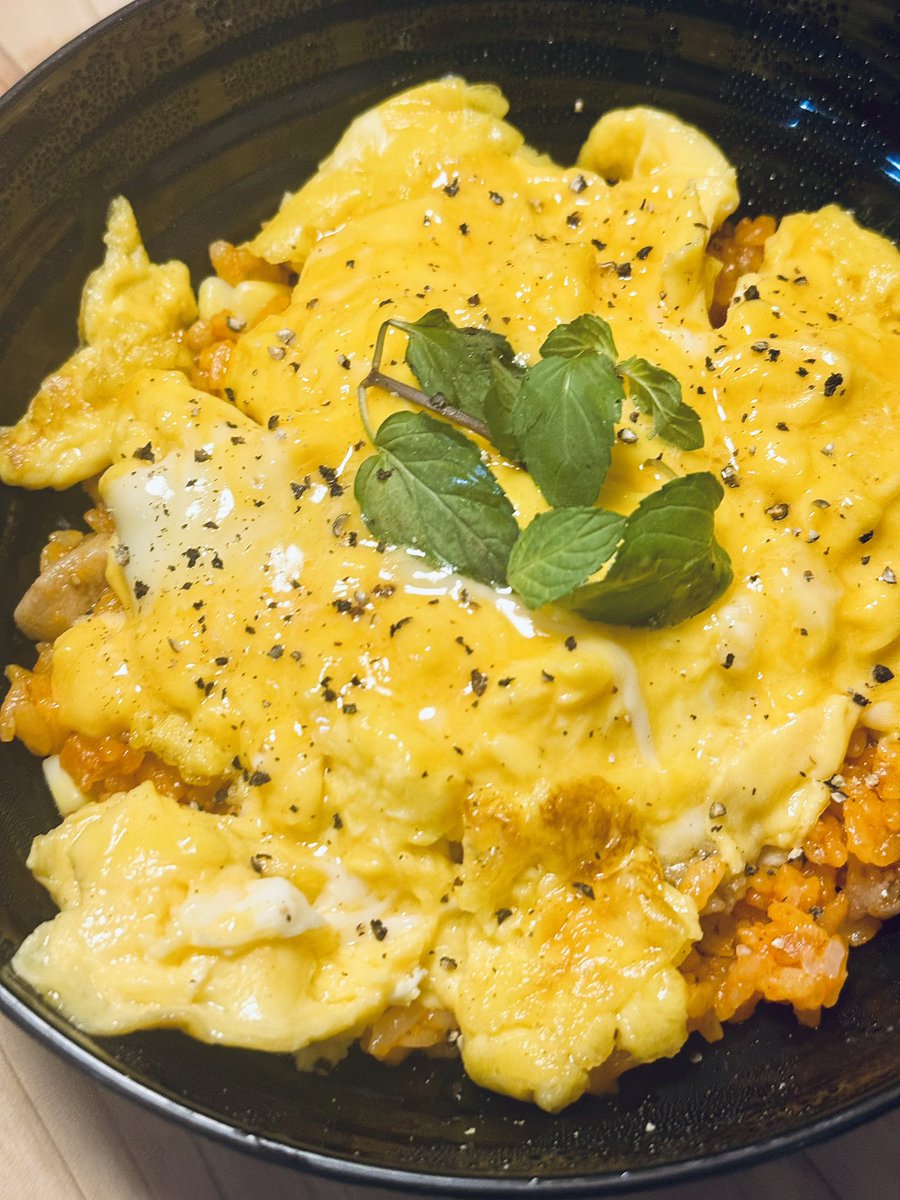diskooloop360's tweet photo. オムライス😋 https://t.co/XqedyMlArx