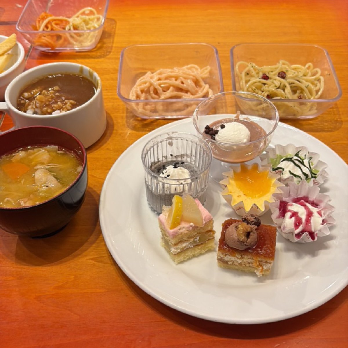 hitsuji_exe's tweet photo. 元気に爆食 https://t.co/5czBAVGMjn