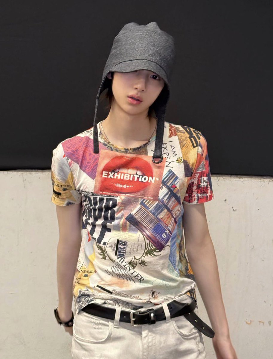 keonclave's tweet photo. y’all telling me this isn’t a GIRL? https://t.co/mpV6adWtG2