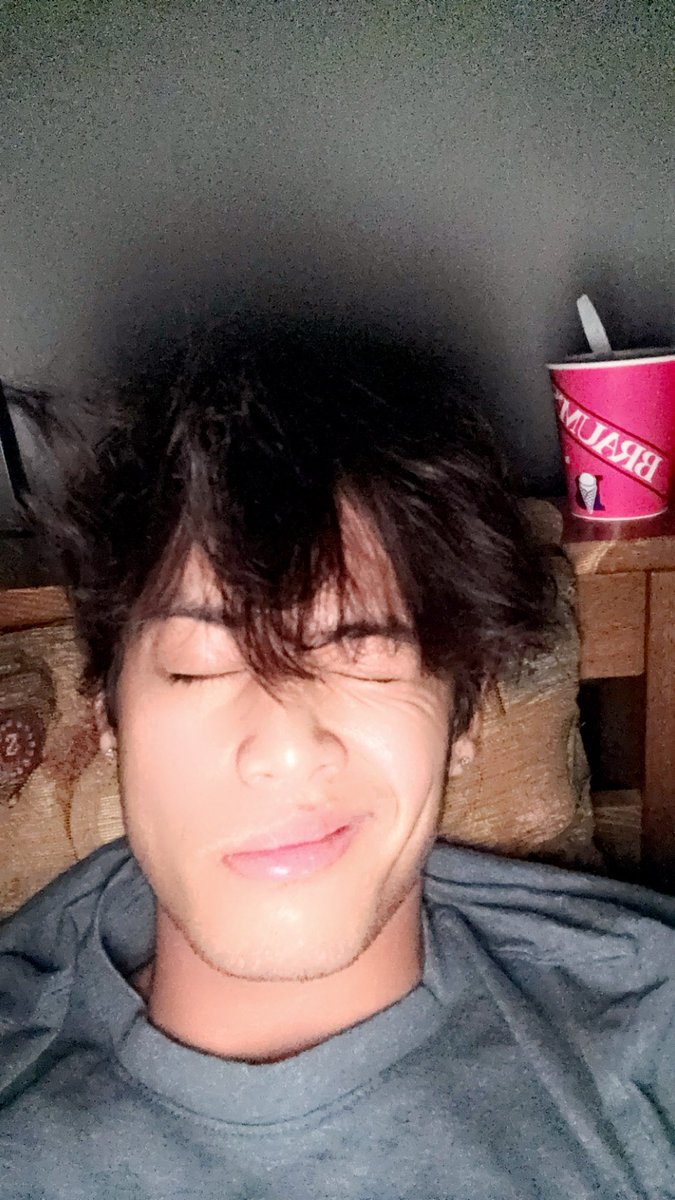 2cool4conn0r's tweet photo. Braums https://t.co/kWDZUJPKBA