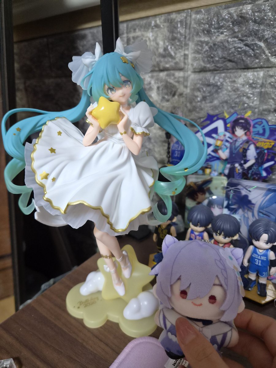 lecia_na0's tweet photo. 오예 월욜에 뵙겠습니다 ~~~ https://t.co/IsZe919uZs