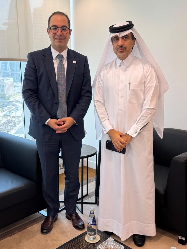 CMRassiIFRC's tweet photo. Productive discussions in Doha with @qatar_fund Director General HE Fahad Al-Sulaiti on strategic collaboration with @ifrc and @QRCS in critical humanitarian contexts to respond to urgent needs and invest in preparedness. We look forward to further developing our partnership. https://t.co/nh1nCCrXLj
