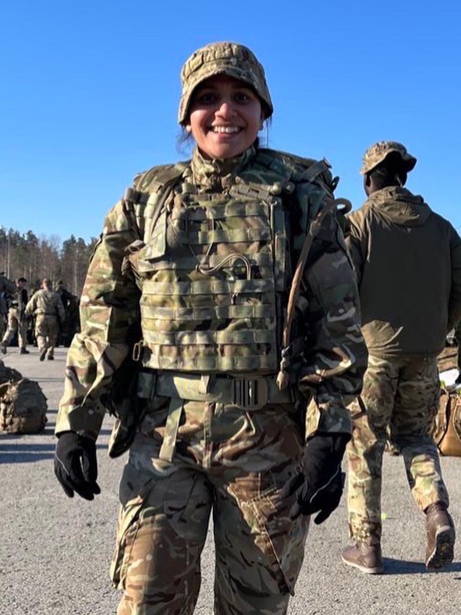 38195892's tweet photo. One highlight of Estonia during the @theroyalwelsh @natobgest deployment: completing a 30 km Scouts march in heavy snow with 15 kg and full kit. No prior training, but I finished in 4:26, top three female, proving resilience goes further than https://t.co/rK5K5qZH75