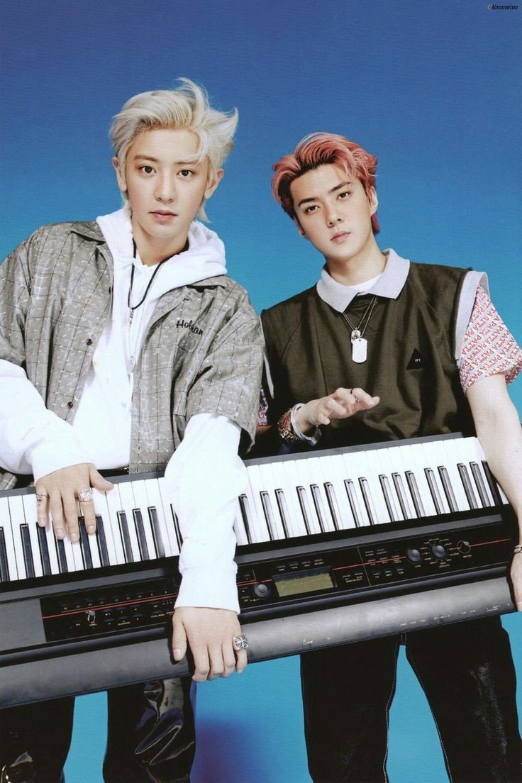rammaPKEXOL's tweet photo. #EXO_Ot9
#EXO_SC
#EXO_CBX
@weareoneEXO @B_hundred_Hyun @layzhang @DOHKYUNGSOO_X @CHEN_INB100 @XIUMIN_INB100 https://t.co/WuaNfCkTBs
