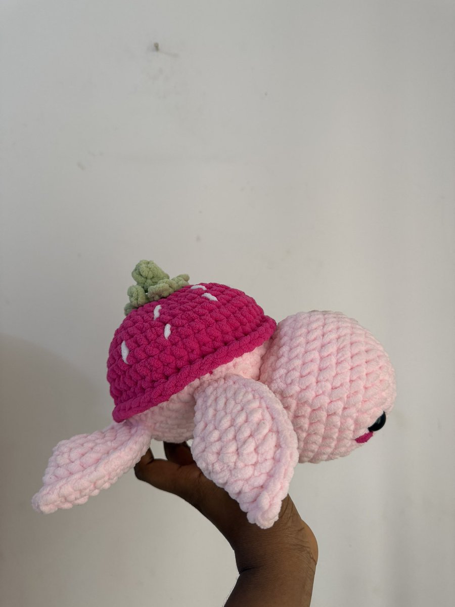 OreAkinde's tweet photo. Hi twitter, here are the new crochet plushies I made 🧶 https://t.co/TMDnUvHWvp