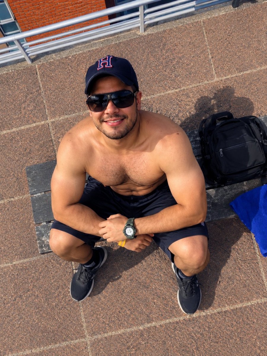 lej4Ndr01982's tweet photo. Cada nuevo lunes, es un nuevo inicio, un nuevo comienzo. Feliz semana para todos 😎👌🏾🤟🏾👍🏾 https://t.co/w24jViAN0N