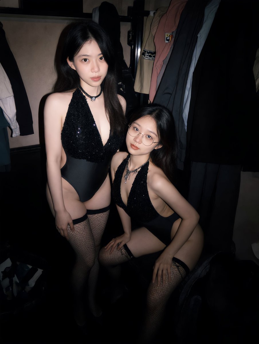 Lucifer3lwd's tweet photo. 女研的宿舍作品嘻嘻 https://t.co/N3On0xhQM4