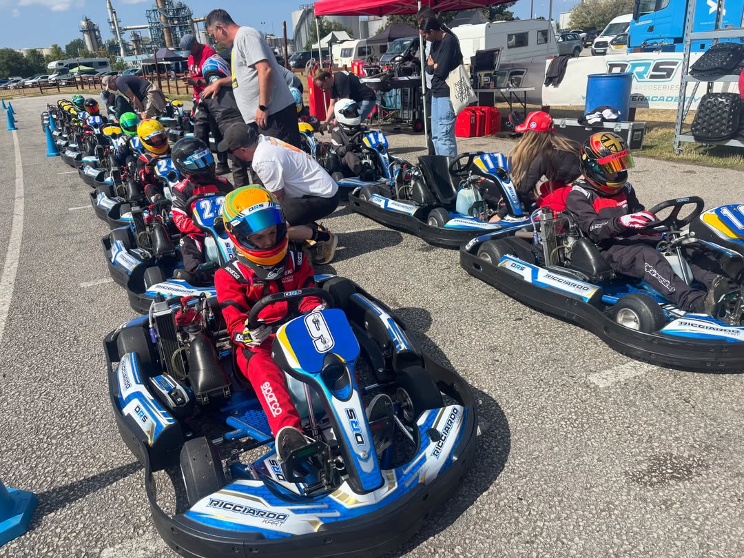 ToryBoxxad's tweet photo. DRS50 Round 6 at Hooton Park delivered Jacob’s highest-scoring round of the season. P6 in warm-up, P7 in qualifying, then P1 in the heat and pre-final. Starting the A Final from P1, Jacob finished P2, just 0. 6s off the win. https://t.co/KlpcBJWGXk