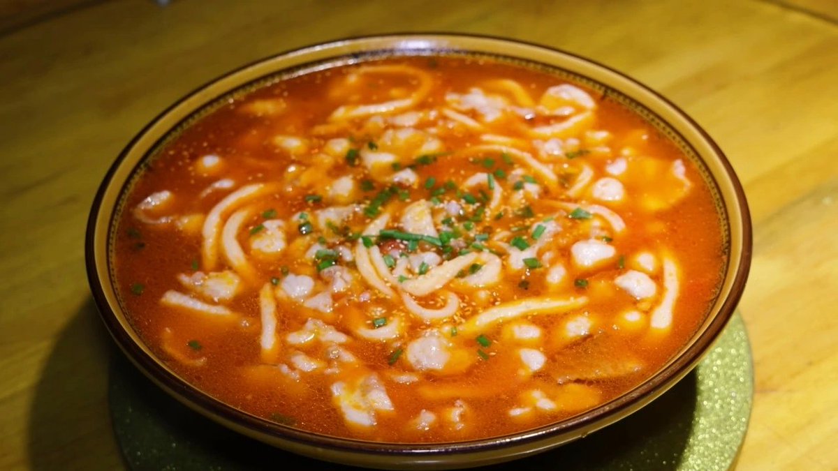 wnjyn1's tweet photo. 太想念家乡的这家老鱼馆了，番茄味、麻辣味、酸菜味......各种味道的鱼，想想都流口水啦！ https://t.co/ZOVLMvSGvo