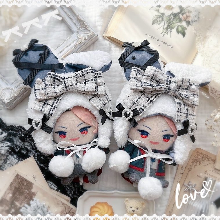 Per0_chan's tweet photo. ︵︵︵︵︵︵︵︵︵︵︵︵︵
( 𓏼 ིྀ 10cmぬい服販売 ᯠ_ ̫ _ᯄ )
︶︶︶︶︶︶︶︶︶︶︶︶︶

ふわふわファーにツイードリボンを重ねた、上品ガーリーなうさみみフードです🐰🖤

現在メルカリにて販売中♡プロフィールのリンクからどうぞ🔗
#ぬい服 #推し活 https://t.co/5Dn8HtDG8E