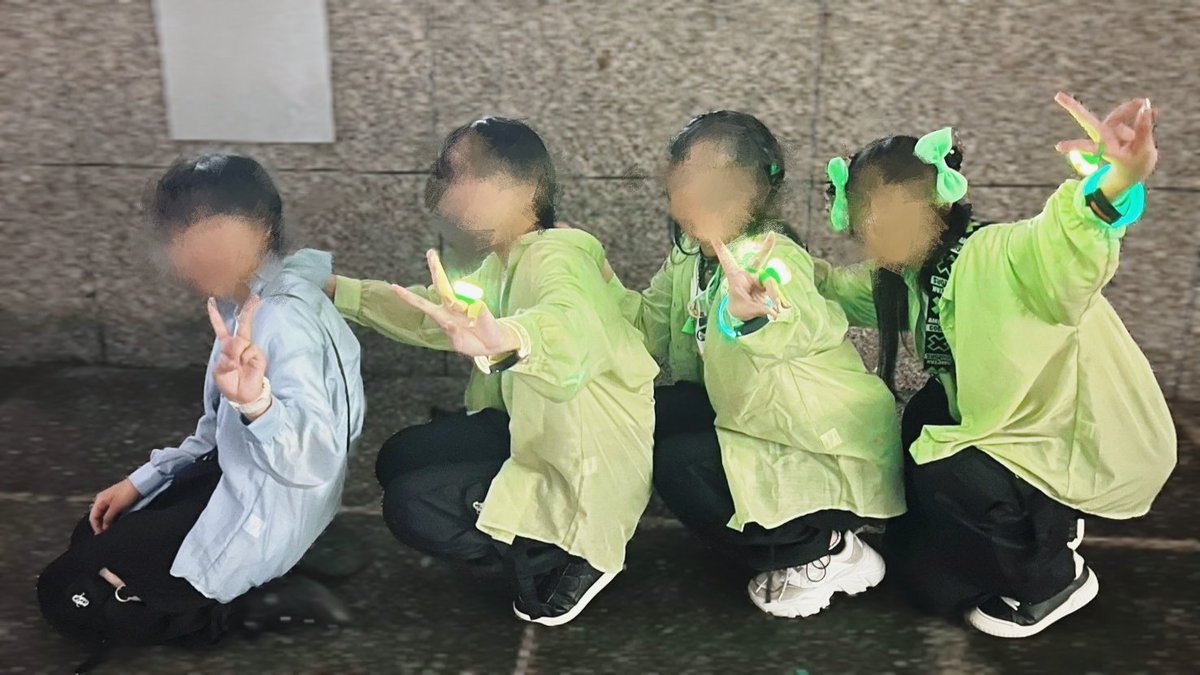 Rumiii_111's tweet photo. 愛知1日目夜公演   レポ  (1枚目ALT)

愛知無事侵略されました🌍🐙
まじでばちばちで、かっこよかったです！！！！最高のライブでした✨

  #アンプ侵略ツアー #ぷりっつさん見て https://t.co/Td1gbicdRS
