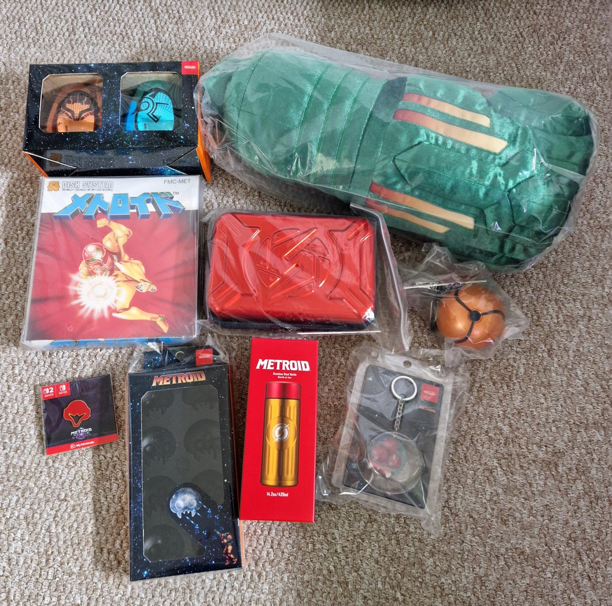 Otherphazon13's tweet photo. Im an ultra Metroid fan.

Over 30 years its been a huge part of my life.
I also have a lot of Metroid tattoos and a few other bits and bobs lol 

I welcome new players to the series and and can't wait for Ravenous.

#Metroid #MetroidPrime #MetroidRavenous https://t.co/2ACFTAO5Ee