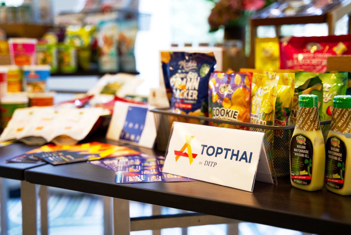 ditpthailand's tweet photo. กรมส่งเสริมการค้าระหว่างประเทศ (DITP) ลุยขยายตลาดสหราชอาณาจักร เปิดตัวโครงการ “TOPTHAI x THAI TANA Storefront” บน Amazon UK
อ่านข่าวเพิ่มเติมได้ที่ : https://t.co/UmKmNhrJ6R
#DITP #TOPTHAI #AmazonUK #คิดจะส่งออกนึกถึงDITP https://t.co/0s4EQ2mqLt