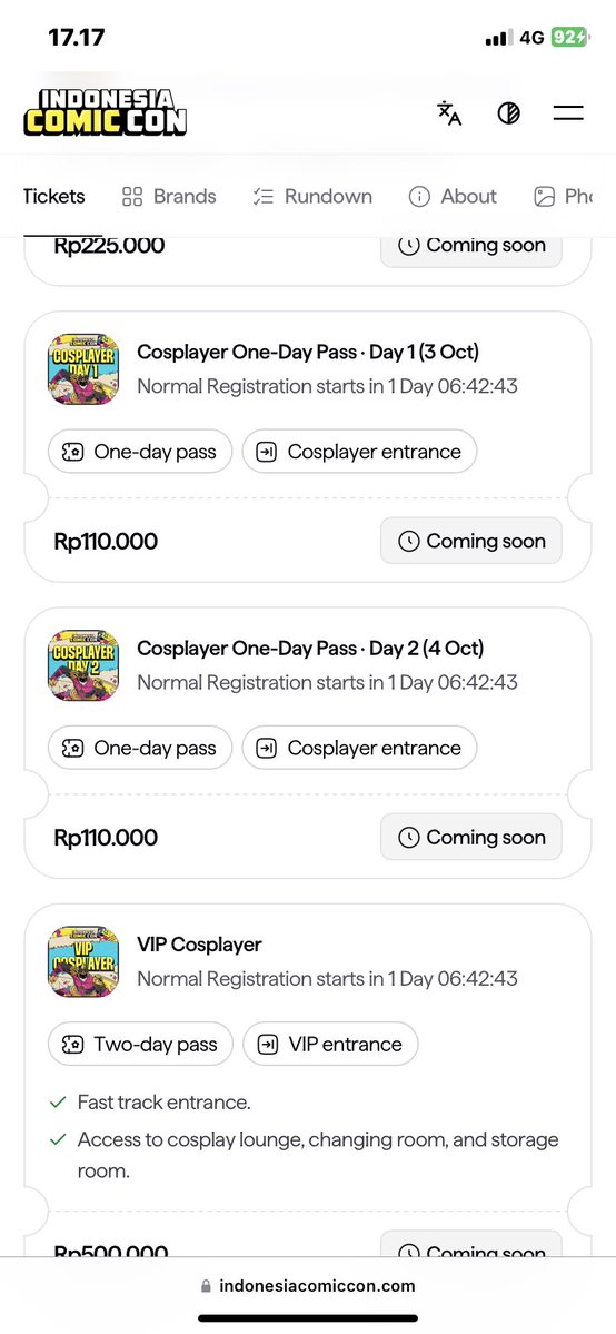 melmelklee's tweet photo. @furiosp1DERZ kak, maaf bedanya general sama cosplayer ini apa yaa kak? trs yang non cosplayer itu tetep bisa beli yang cosplayer kah?😓 https://t.co/QWVhgpCkeJ