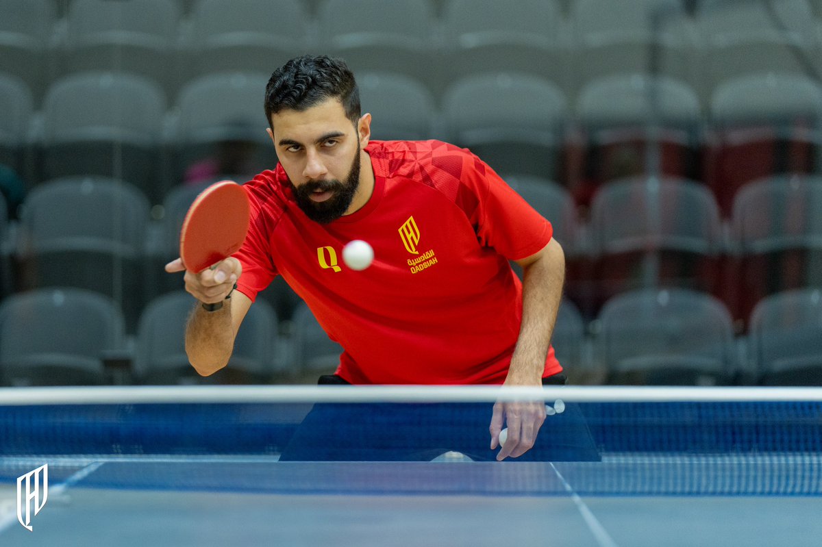 Alqadsiahms's tweet photo. من القادسية، إلى الدوريات الأوروبية 🏓🇸🇦

فارسنا الدولي "عبدالعزيز بوشليبي" أول لاعب سعودي يحترف في الدوريات الأوروبية، عبر نادي زونجولداك التركي.

#القادسية https://t.co/CMVCxCWdi2