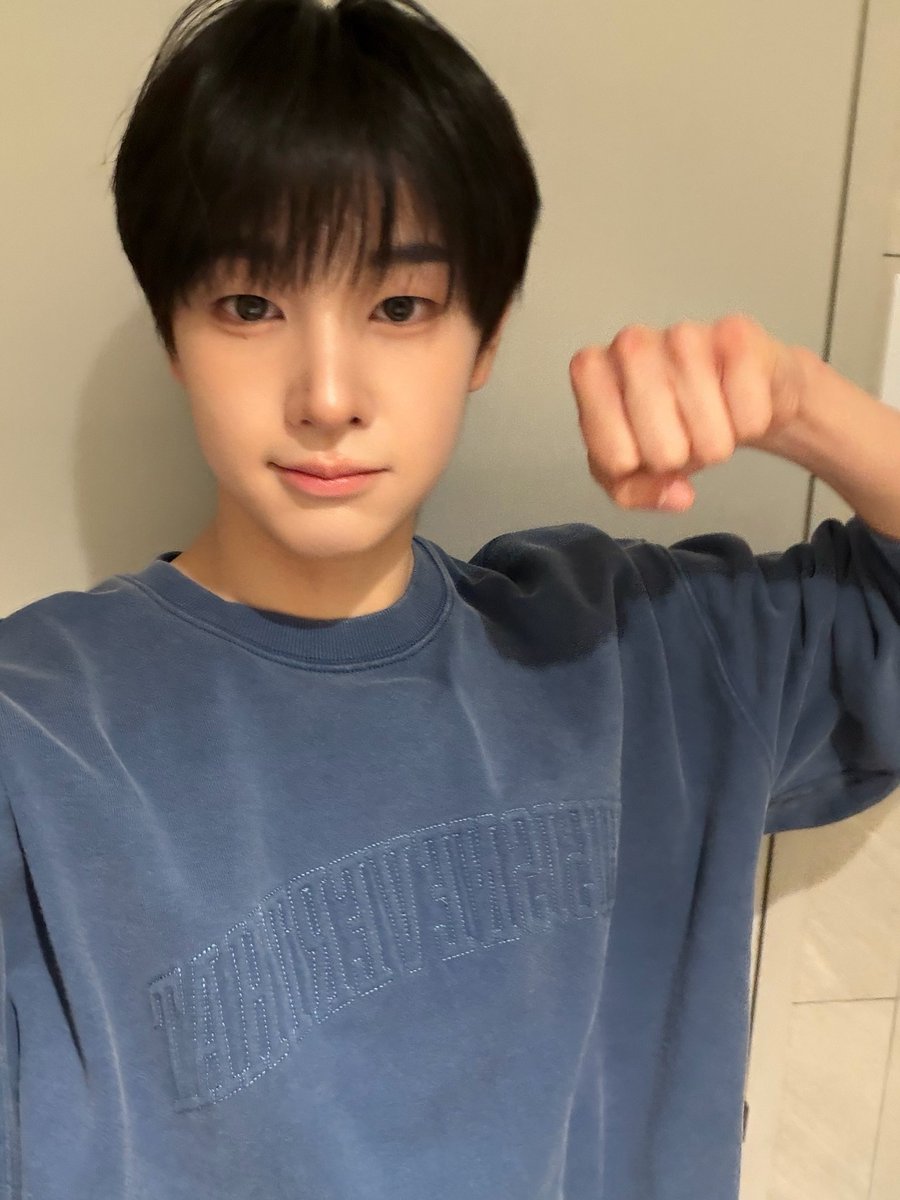 woongchive's tweet photo. 💭 140926 twitter post

#idntt #아이덴티티 #kwakgiwoong #곽기웅 https://t.co/cNtxo3X4xg