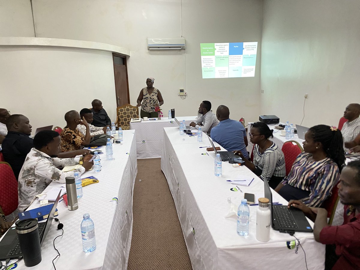 ECOTRUST_Ug's tweet photo. Pauline Nantongo, Executive Director, equips journalists with insights on conservation finance, nature credits and carbon markets, while addressing disinformation. Through ECOTRUST’s model, 60% of carbon payments go directly to farmers, linking conservation to financial returns. https://t.co/o1I35OWcaa