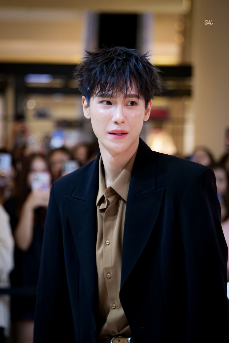 ploysandy_'s tweet photo. เฮียเนียร์เลยคับวันนี้ 🫠🫠

જ⁀➴ @jnnrrs || #junniorrs 

JUNIOR SULWHASOO 60ANV PARAGON

#JuniorSulwhasooParagon ♡ https://t.co/SFD5Ym5r5W
