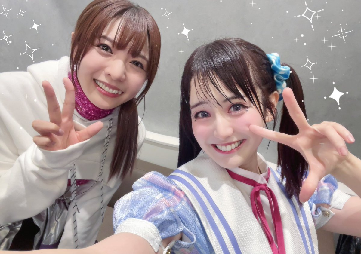 nkrika_official's tweet photo. 小夢さん役の豊崎愛生さん🫶🏻💖

お会いできるのが夢のようで、さらに同じステージに立たせていただけるのも夢のまた夢のようで、今でも信じられません…😭✨

12歳の私がみたら何て言うんだろう🥹💎

お優しくて笑顔が温かくて、、
本当に素敵なお方でした🥰💞

#シャインポスト #BSF2026 https://t.co/Qr0xkoMdmI