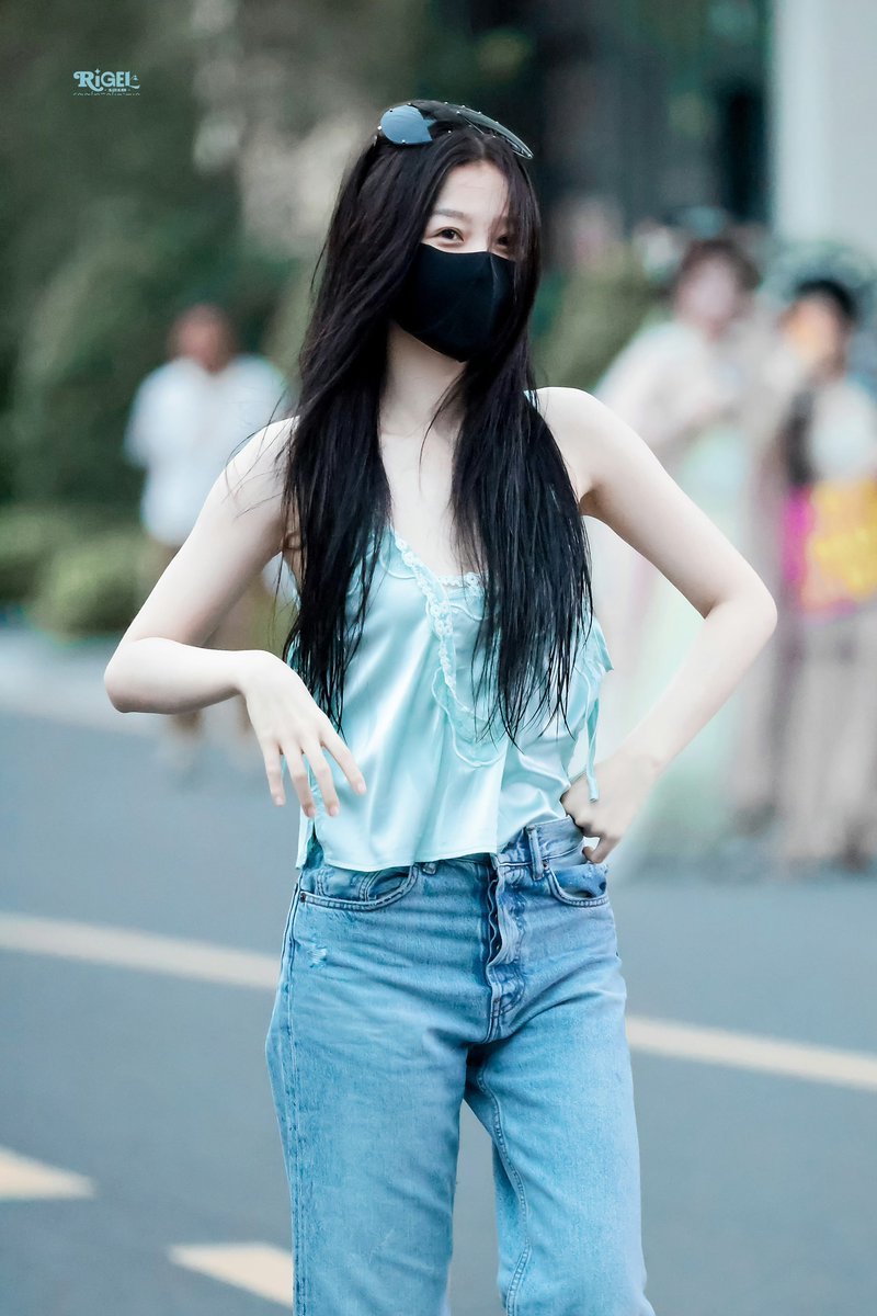 18liyu_ tweet picture