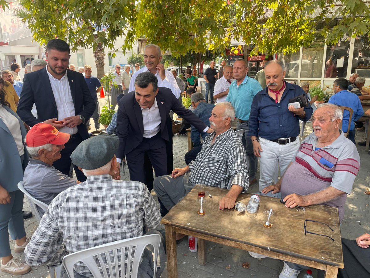 aniltanburoglu's tweet photo. Yeni Parti Karaisalı İlçe Başkanlığımızı açtık.
Karaisalı’da yol arkadaşlarımızla beraber adım adım iktidara yürüyoruz. https://t.co/MzKMs5L9xD