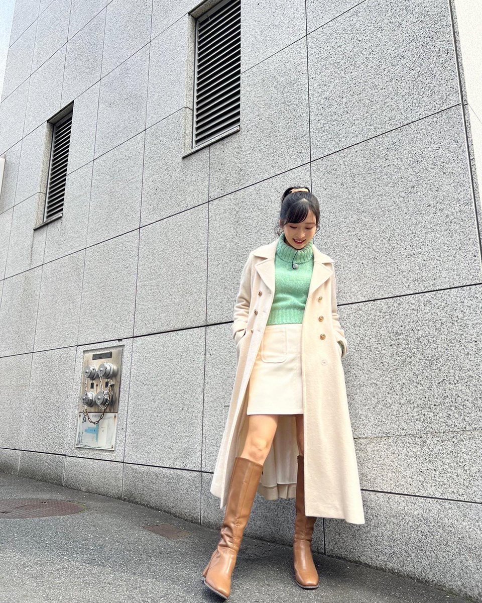 dopucolle's tweet photo. 小栗有以のブーツ姿
アイドルの衣装の時とは違う雰囲気があって良い https://t.co/vSwDmBTbBi