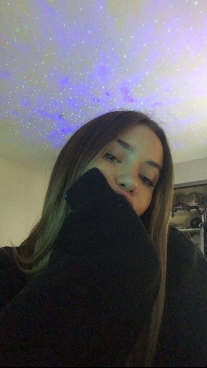 Gratuit__'s tweet photo. mayy i dm youu random picssss????
(answerr quickllyy ☺️) https://t.co/NWnrfzmFXg