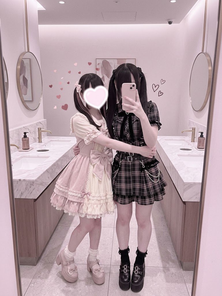 29vfo's tweet photo. 地雷系2人と遊ぼ♡
#裏垢女子 https://t.co/9covy8Wma8