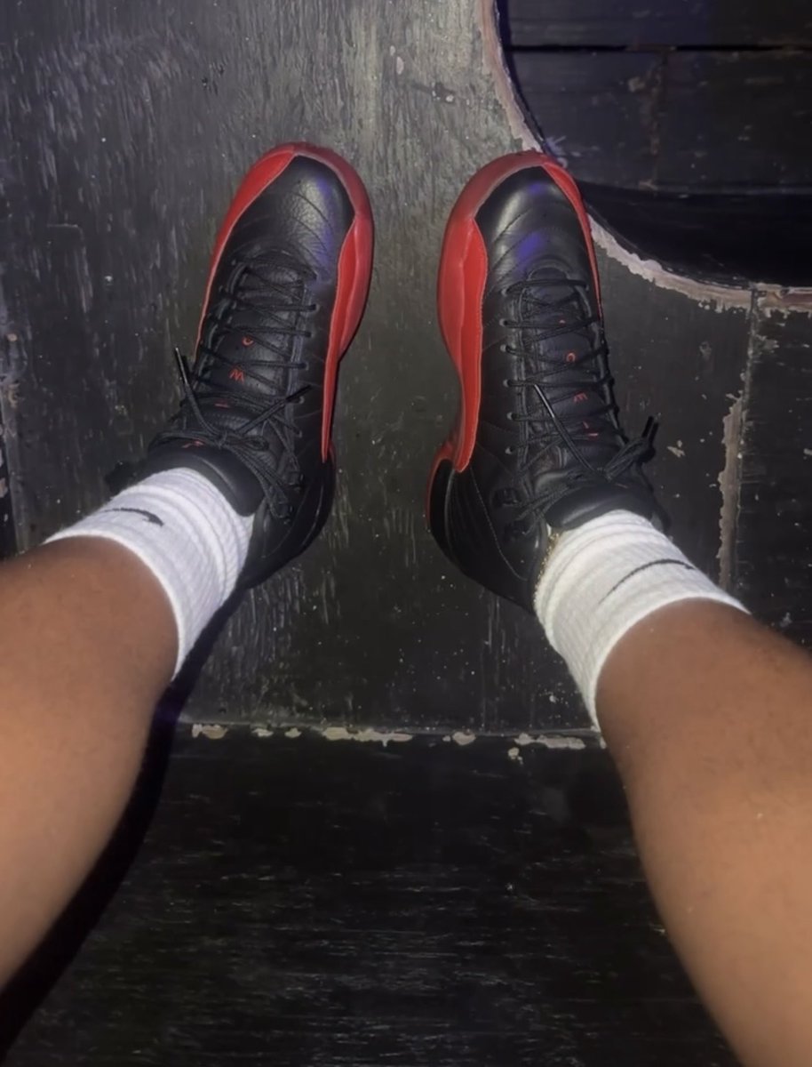 TOPTIERYN's tweet photo. HIS LA PRETTY ISSUE HTX https://t.co/r4MbEPbwNr