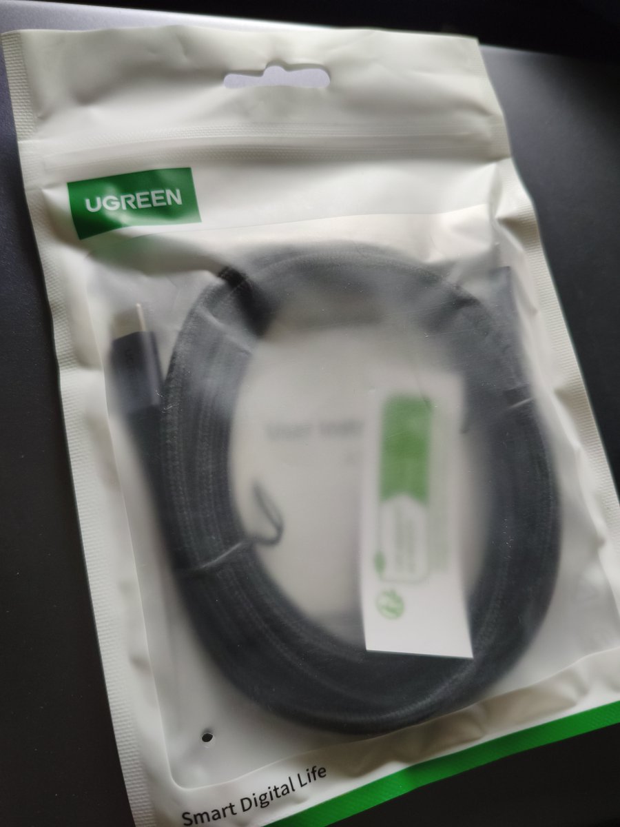sakurazero39's tweet photo. 2mの高速充電ケーブル買った。

発火や耐久性に問題のあるAnkerは買わない。UGREENの方が間違いなく信頼できる🫡 https://t.co/BFIcST2bZT