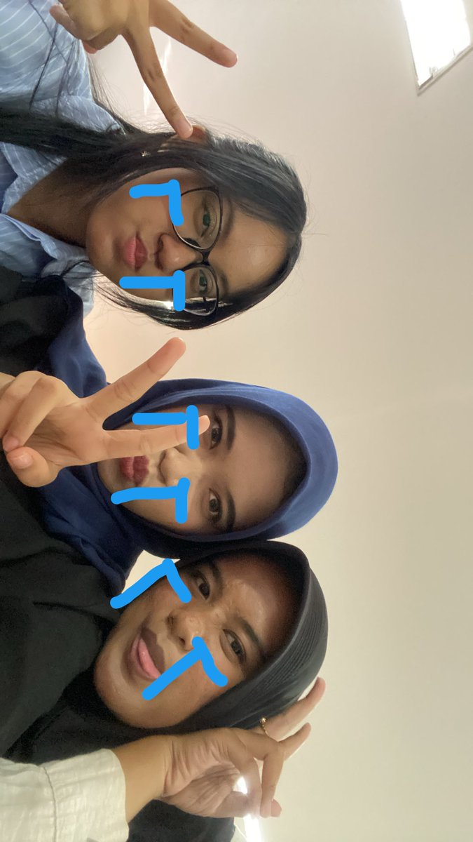 notrllyzra's tweet photo. org” terpilih mengikuti kls sampe akhir🤪 https://t.co/2UWYeEMZx1