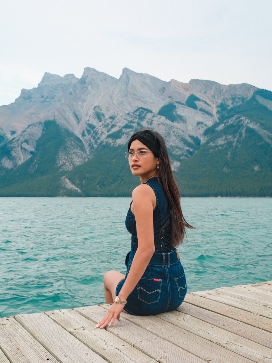 cebudailynews's tweet photo. SHUVEE IN CANADA 🇨🇦 

LOOK: Sparkle artist Shuvee Etrata gave fans a peek into her latest adventure in Alberta, Canada, sharing a series of snapshots from her trip on Instagram Sunday. 

The actress and content creator has been giving her followers glimpses of her travels, including a recent trip to New York where she unexpectedly crossed paths with Filipino tennis star Alex Eala. #CDNDigital 

 📷: Shuvee Etrata/IG