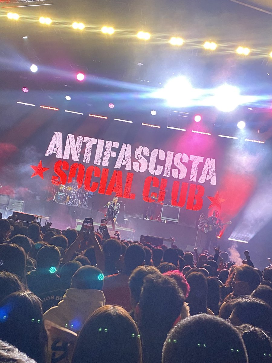 Sergi0Andres_'s tweet photo. Hoy entre el enemigo https://t.co/qTOoExm7PG