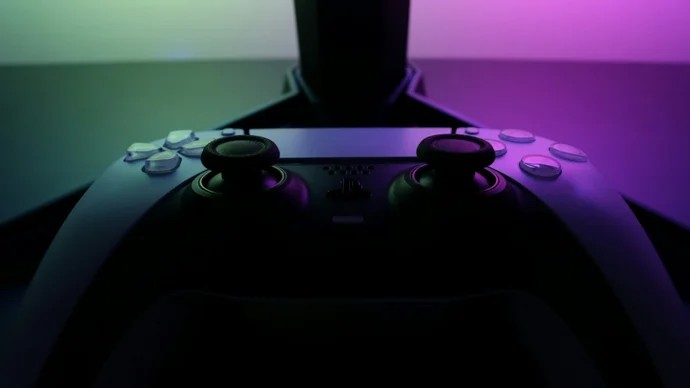 GIBiz's tweet photo. Consoles’ brand value and loyalty is being tested, says Rob Fahey. But when Sony and Microsoft need to get consumers on board for hugely expensive new hardware launches in the coming years, they’ll need every drop of goodwill they can muster https://t.co/510bDddcCj https://t.co/agPjuEnl2c