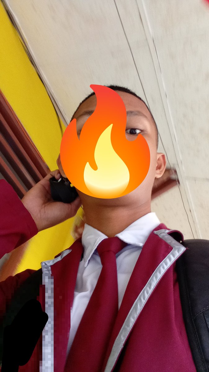 dzan_szn's tweet photo. pulang sekolah #palembang https://t.co/MRvoG27Uqm