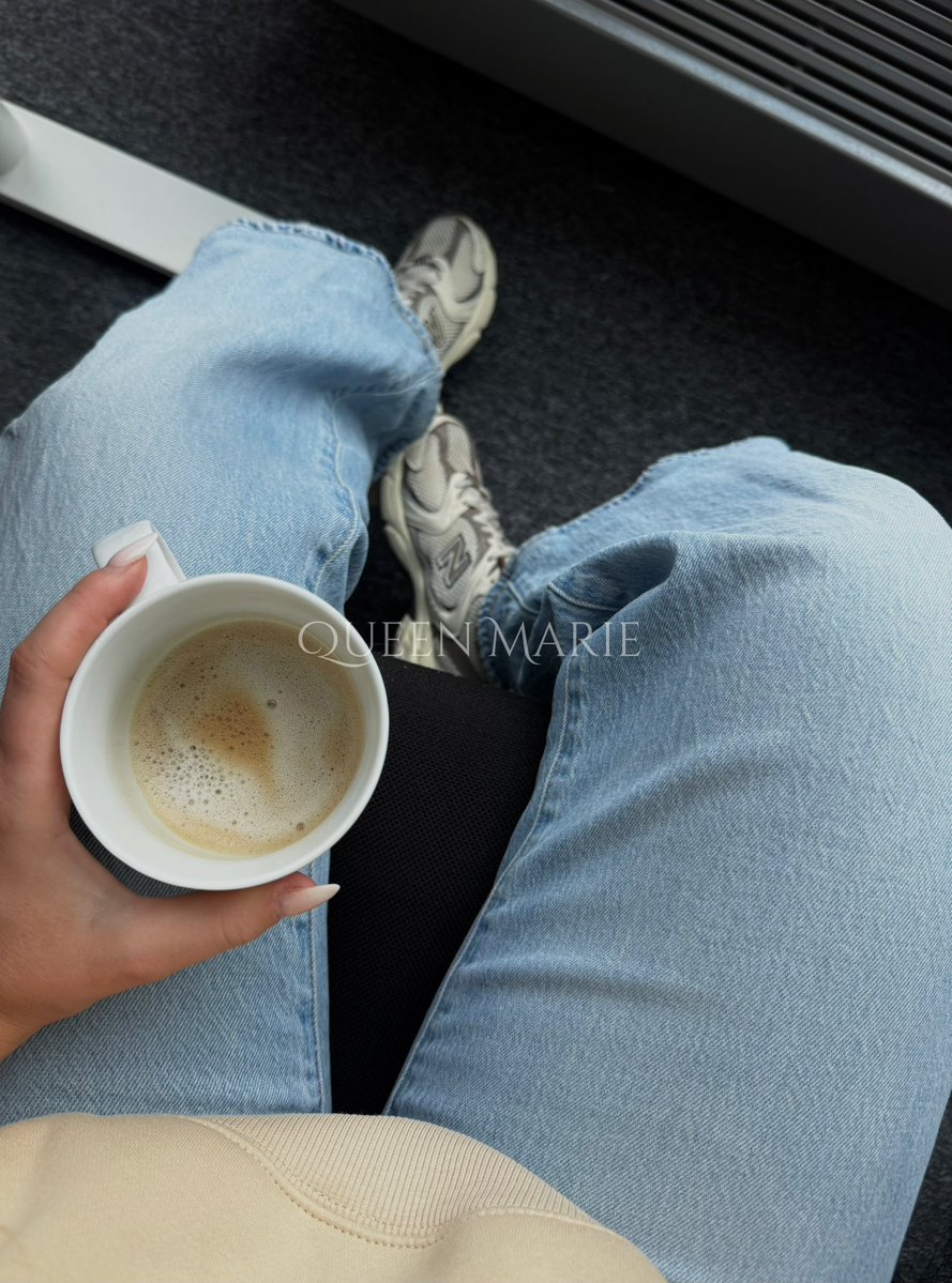 yourgodssmarie's tweet photo. Guten Morgen, Fußvolk😛
Mummy ist da und braucht viel Kaffee! Nicht lange überlegen - auf Knie gehen und senden Betaboy 😵‍💫 https://t.co/7kQmJpsM3v