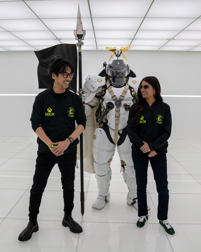 KojiPro2015's tweet photo. To invention and adventure together.
With @XBOX and @Asha_shar

#KojimaProductions #XBOX https://t.co/7gNWb2DziN