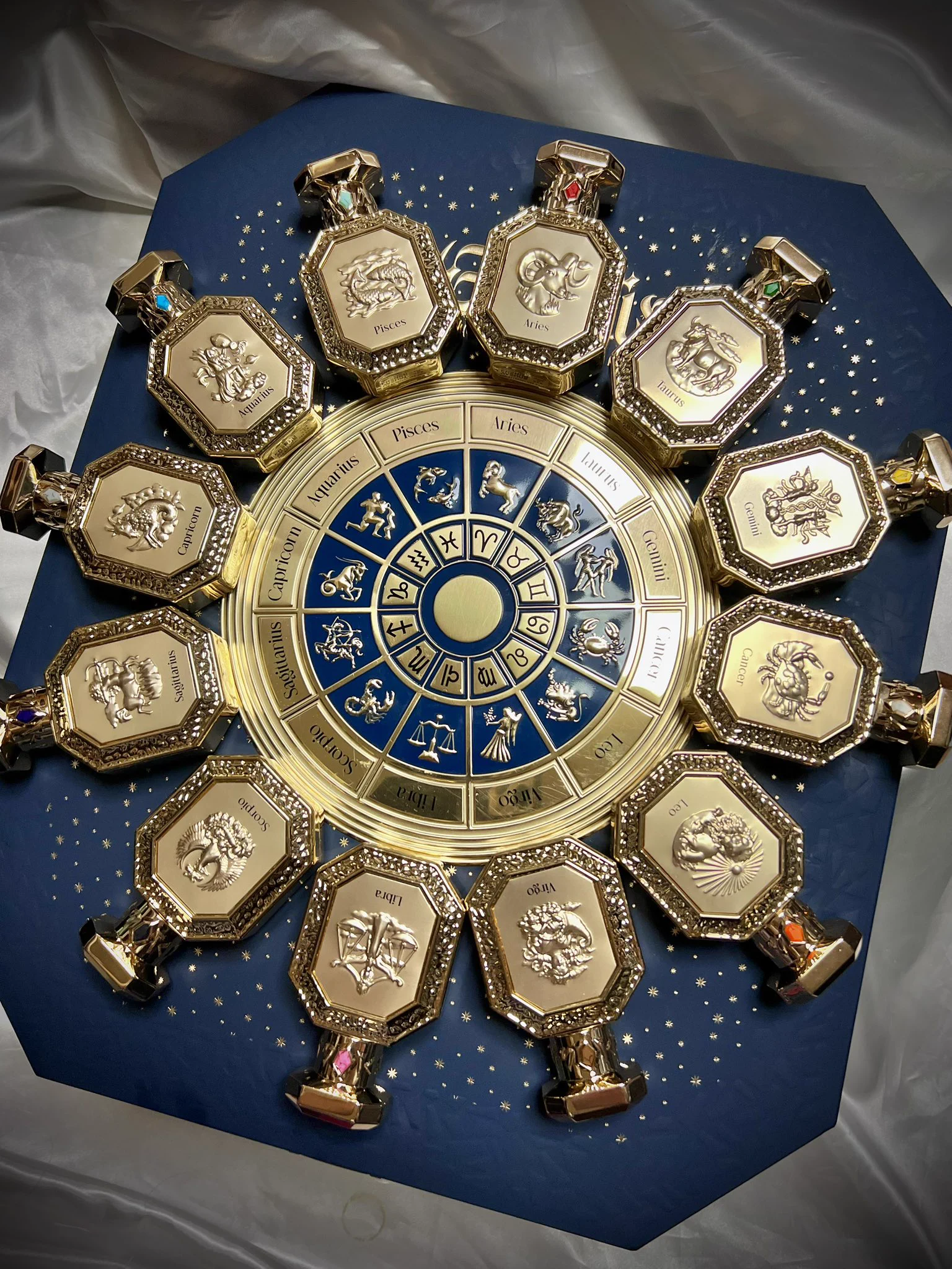 ヨーロッパ12星座 24金メッキ品 🏴‍☠️☠️⚔️ TECHNOuchi ⚔️☠️🏴‍☠️ on X: 